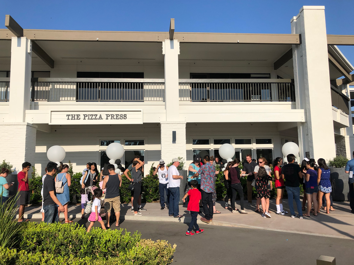 pizzapress-irvine-5b7ef10b26370